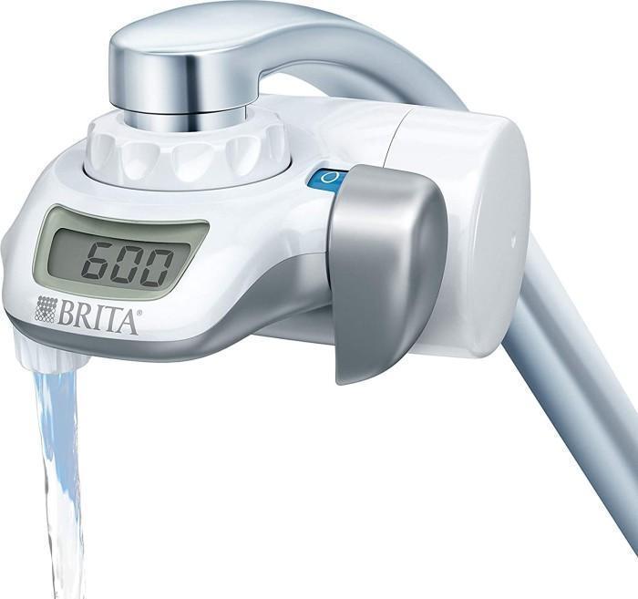 Filtru de apă BRITA On Tap pentru robinet cu afișaj digital LCD, inclusiv 1 cartuș de filtru - reduce clorul, microplastele, bacteriile și metalele grele / filtrează până la 600 de litri de apă de la robinet
