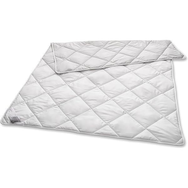 Pătură din bumbac natural Boehmerwald, potrivită persoanelor alergice, 100% bumbac, greutate umplutură: 700 g, clasă termică: ușoară, dimensiune: 155x220 cm, OEKO-TEX ® STANDARD 100