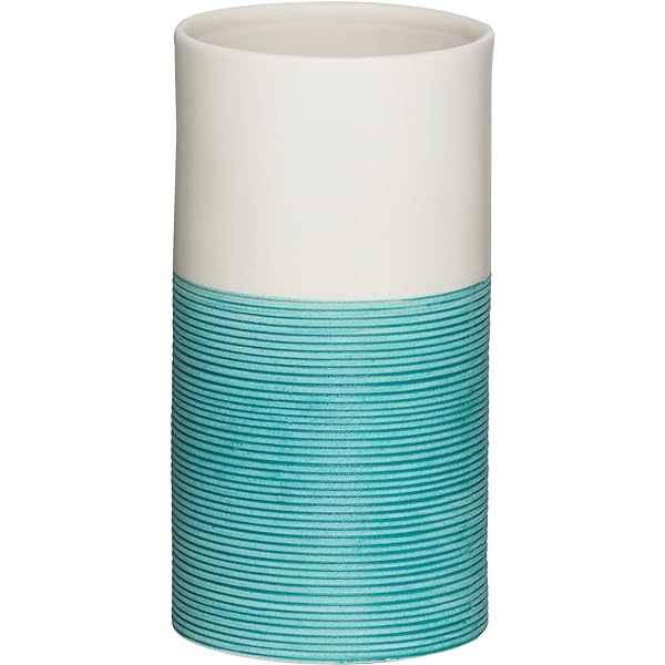 Coș de cosmetice TATAY cu pedală din oțel inoxidabil, capacitate 3L, interior detașabil, închidere moale, fără BPA, culoare neagră. Dimensiuni: 17,5 x 22,5 x 25 cm.