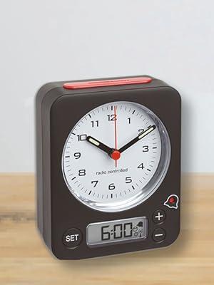 TFA Dostmann 60.1511 Ceas radio cu alarmă combinat cu oră analogică și oră digitală, deosebit de silențios și precis, alb-verde, 9 x 4 x 11,5 cm, plastic