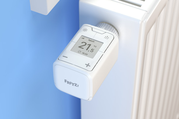 AVM FRITZ!DECT 301 (controler inteligent pentru radiator pentru rețeaua de domiciliu, pentru toate supapele de radiator standard și Fritz!Box cu bază DECT, Fritz!OS din versiunea 6.83)