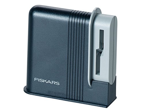 Ascuțitor de foarfece Fiskars, pentru foarfece dreptaci, capete de șlefuit ceramic/carcasă din plastic, negru/gri, ascuțitor cu cleme 1000812
